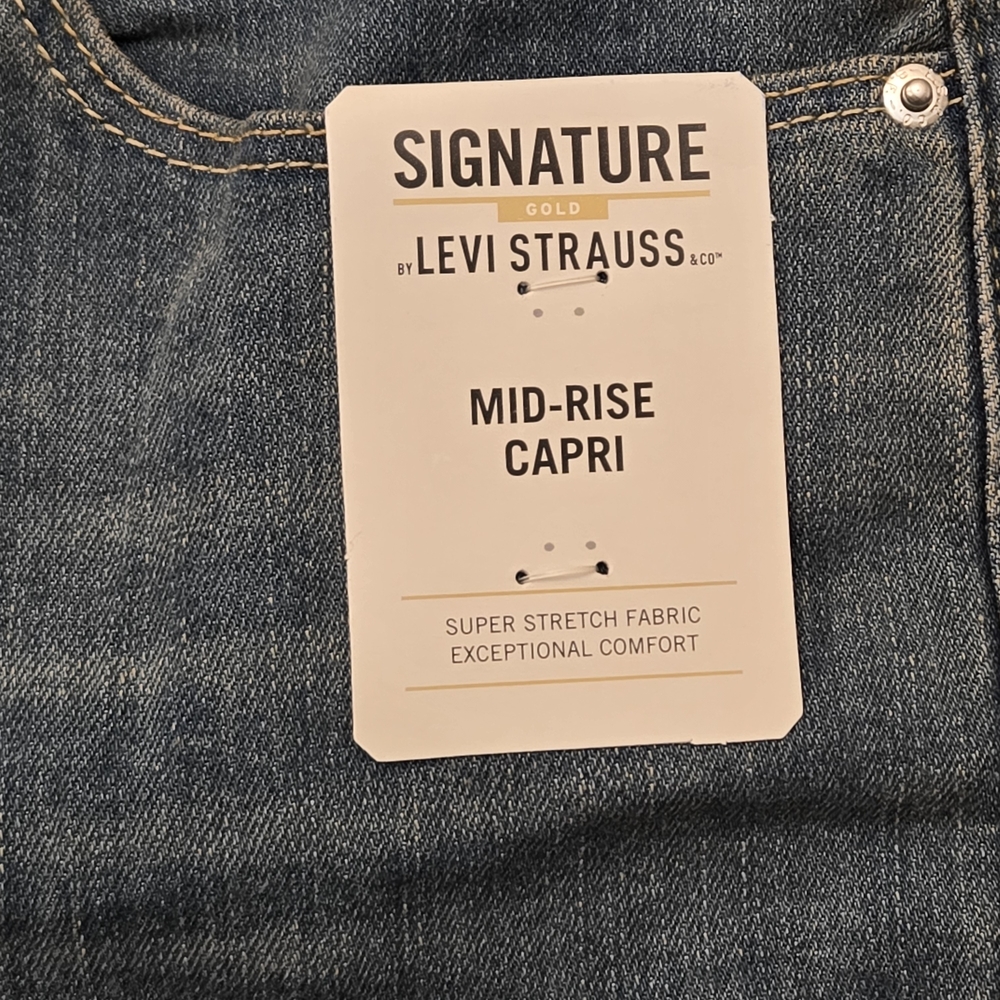 Levi Straus Signature Gold Mid Rise‎ Women Capris Size 2 W26 - Picture 5 of 14